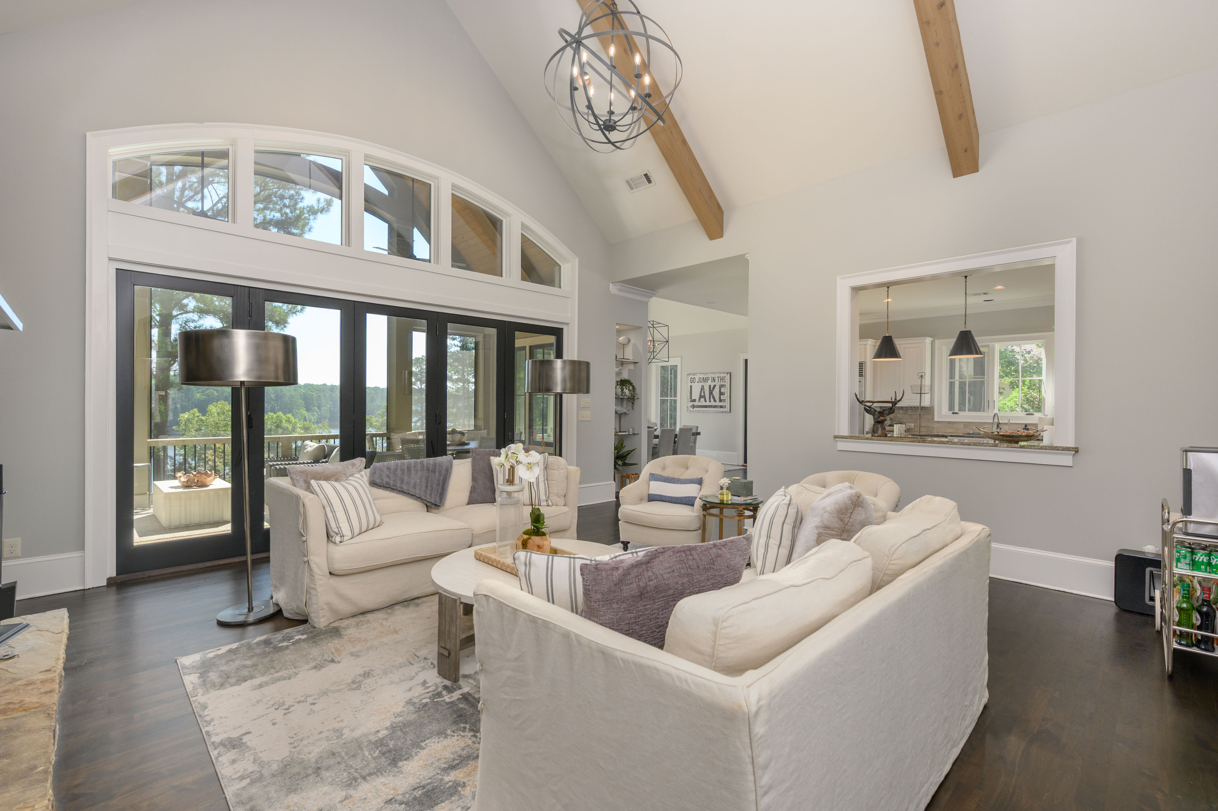 1060 Montgomery Drive image 11